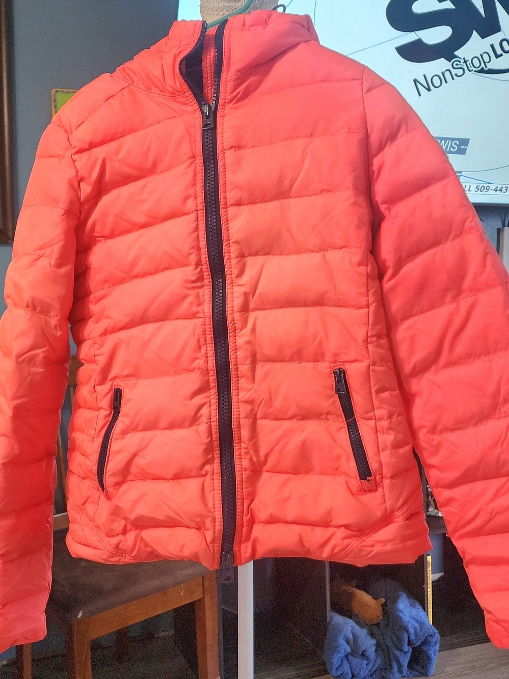 American Eagle Outfitters Women's Coral-Orange Puffer Jacket with Hood Sz Sm